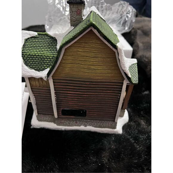 Enchanted Forest Musical Casey's Country Inn Christmas Village Building New - Picture 9 of 13